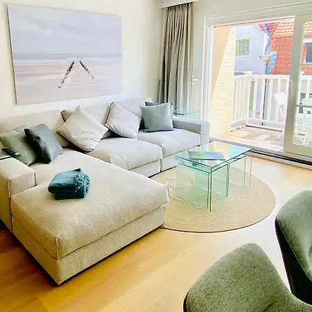 Moderne 2 Et Grand Balcon Apartment