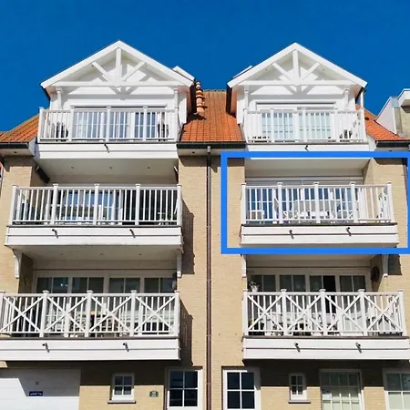Moderne 2 Et Grand Balcon